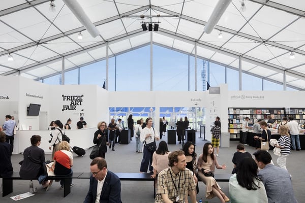 Frieze_Art_Fair_08.0_Credit-Curbed